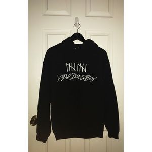 JAKE PAUL TEAM 10 HOODIE